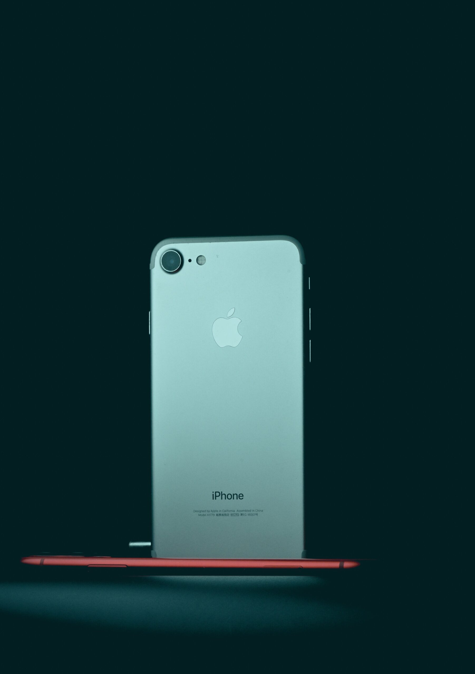 Apple iPhone 17 Pro Review: A Tiny Titan With Stellar Cameras