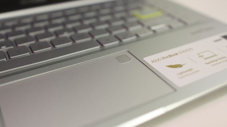 Asus Vivobook S14 (Q423) review: A few surprising strengths and one critical flaw
