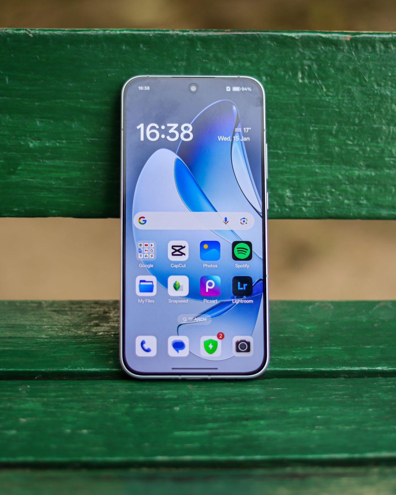 Google Pixel 10 Pro XL Review: The Smartest Phone Ever?