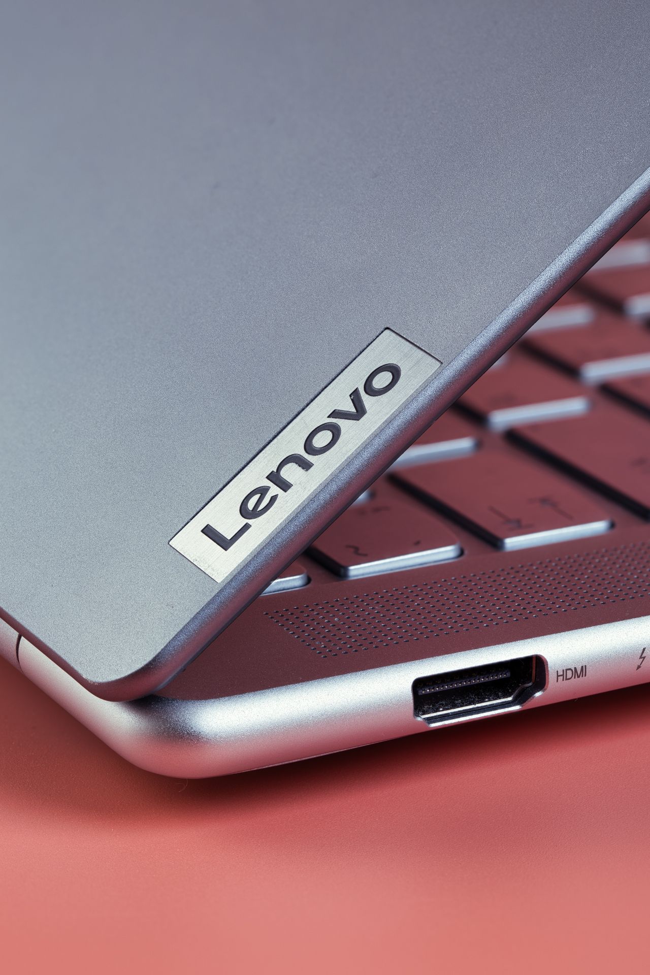 Lenovo ThinkPad X12 Detachable G2 review: The versatile laptop-tablet hybrid for everyday business use