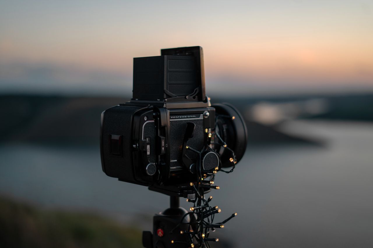 Why the Hasselblad 907X and CVF 100C Is the Ultimate Camera for 2024